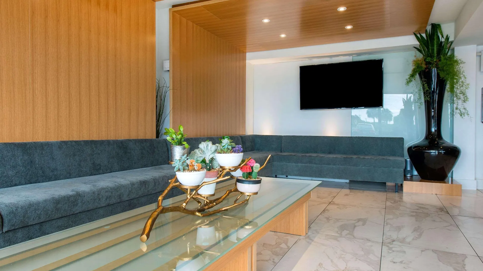 The West Wing Boutique Hotel Tampa
